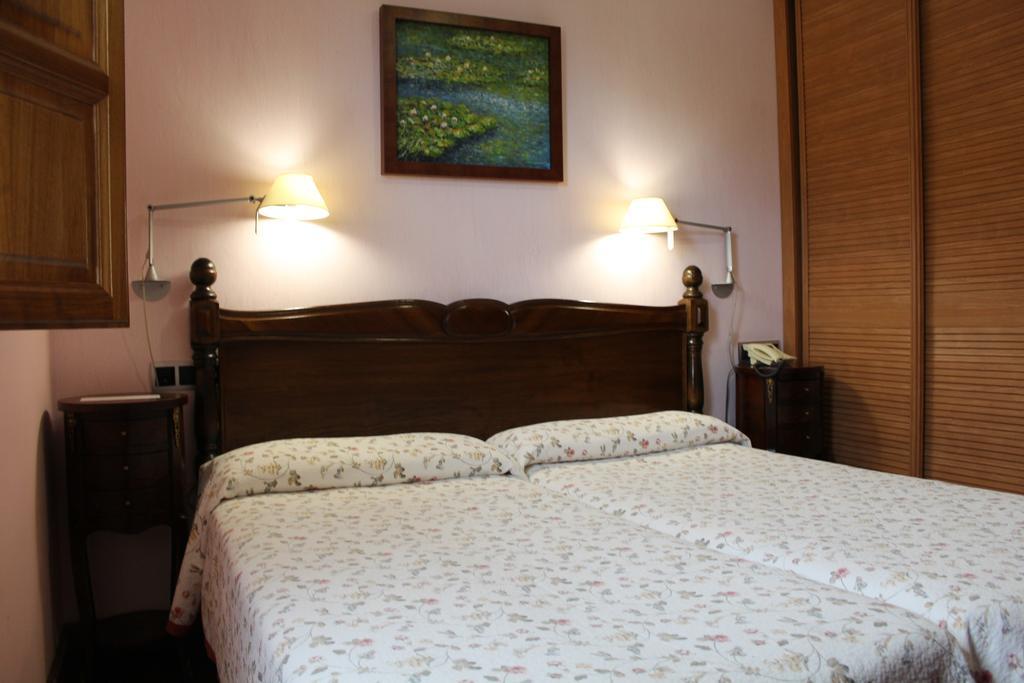 Hotel Mirador De Moriyon Miravalles Værelse billede